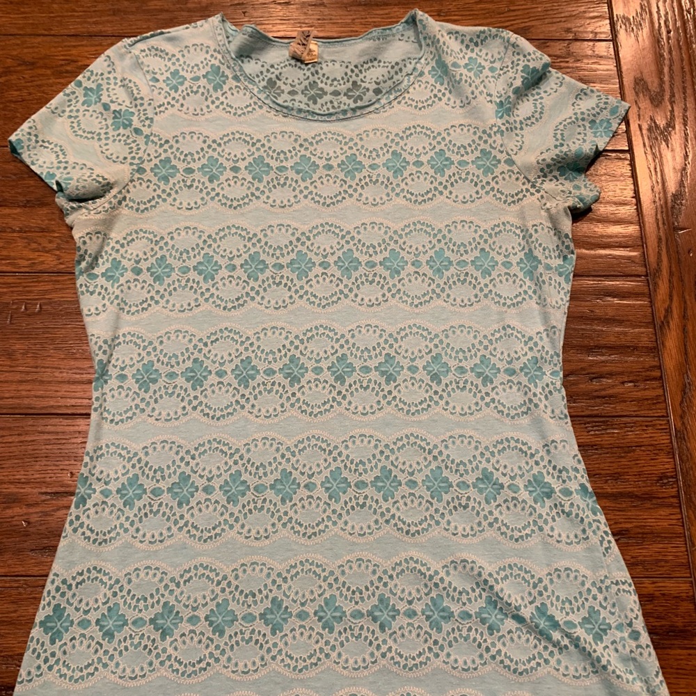 BKE Women’s T-shirt